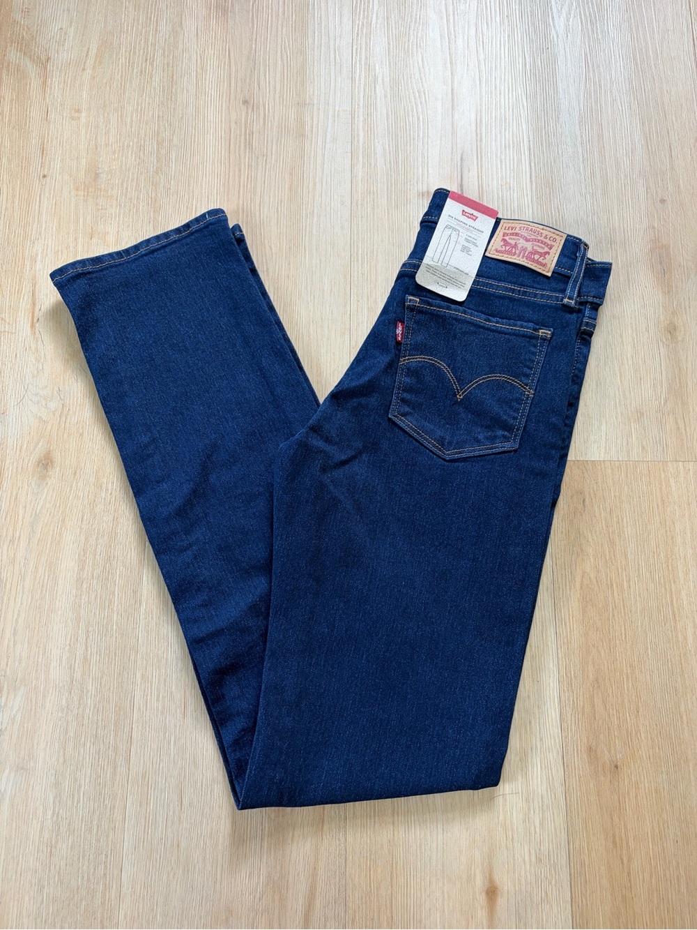 Levi's Shaping Straight Jeans